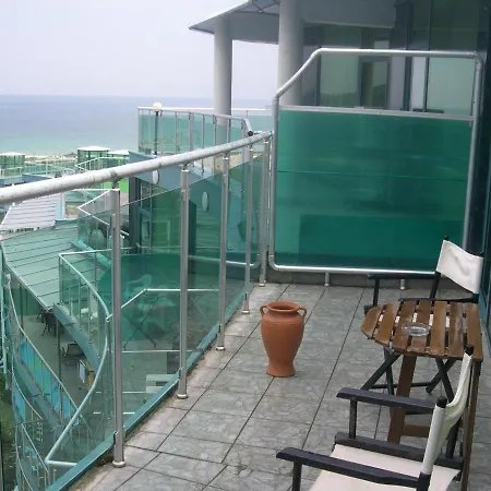 802, Spacy Apm With Sea View. Primorsko